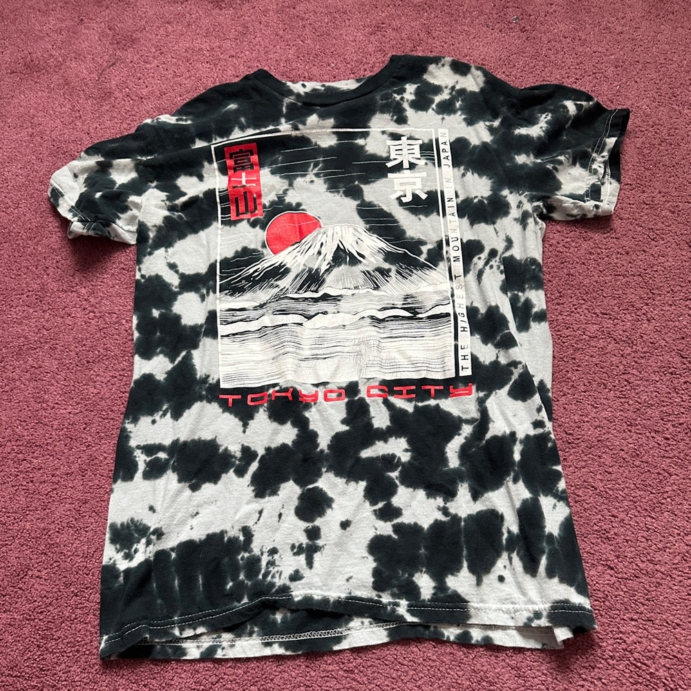 Men’s Tokyo city shirt tie dye